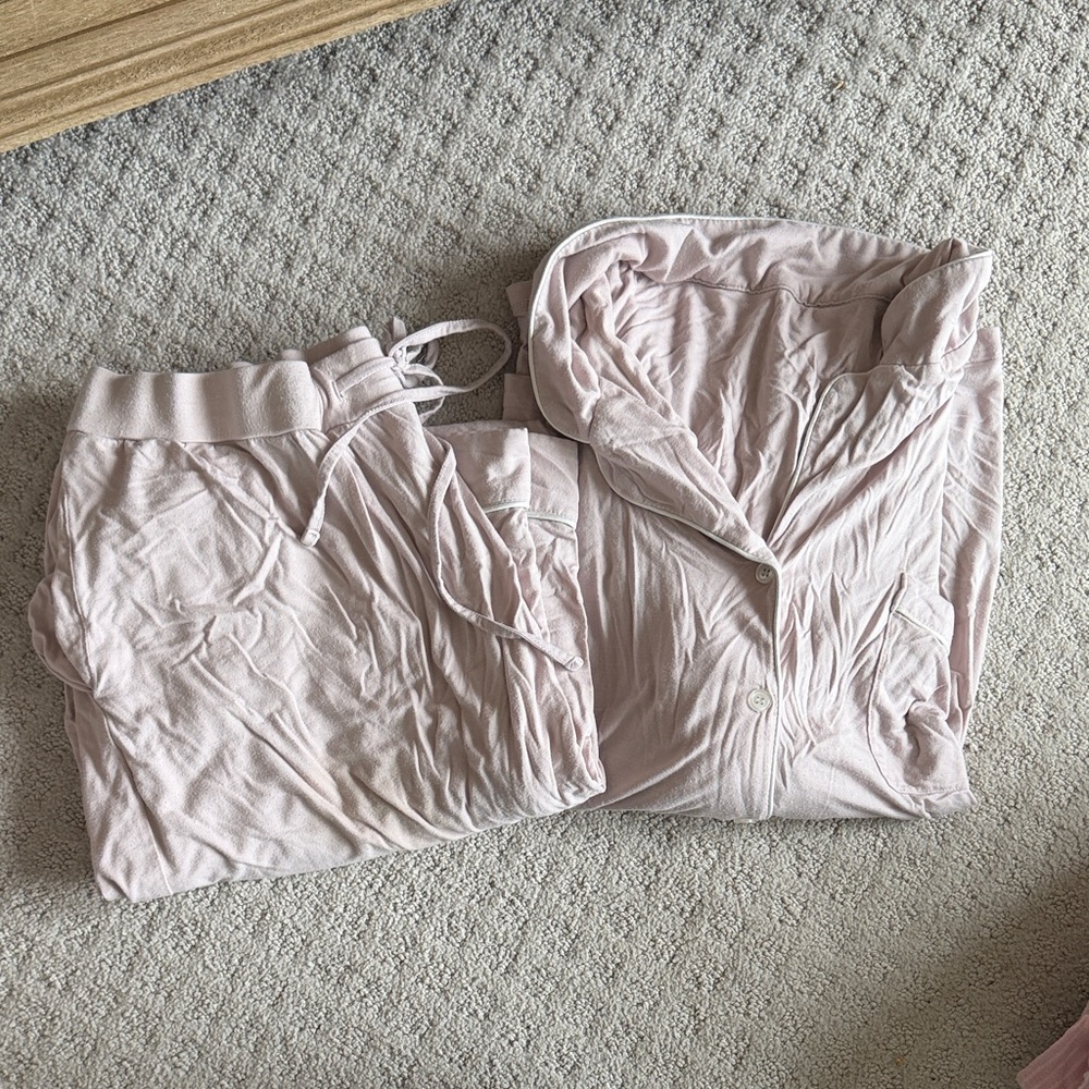 Women's Pink Sleepwear Set